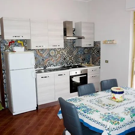 Apartman Civico 177 *